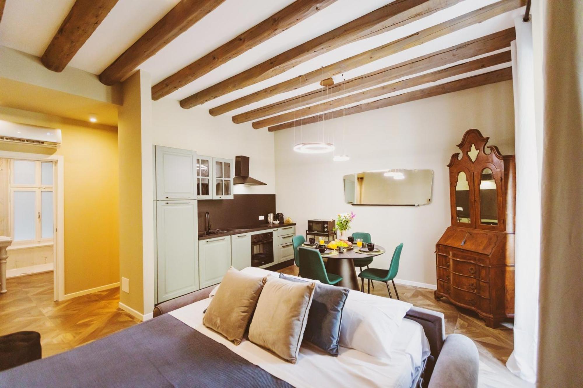 Chiara Home Удине Экстерьер фото